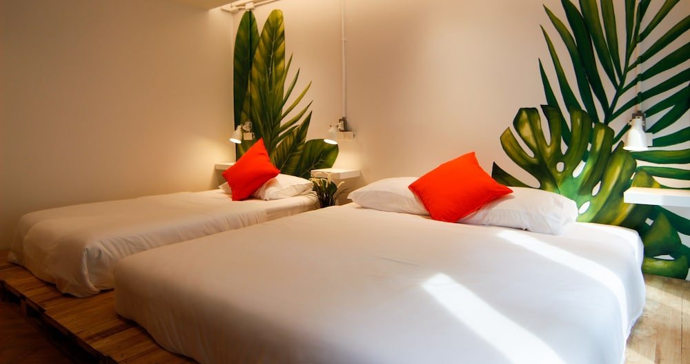 Tropical Summer Hostel Room Type - Deluxe Triple Room