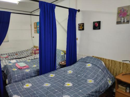 Sip N' Camp - Hostel Room Type - 4-Bed Mixed Dormitory Room