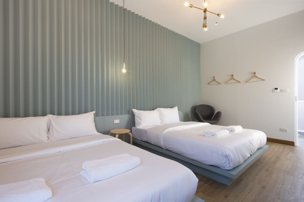 Boxpackers Hostel Phranakorn Room Type - Family Quadruple Room with Shared Bathroom