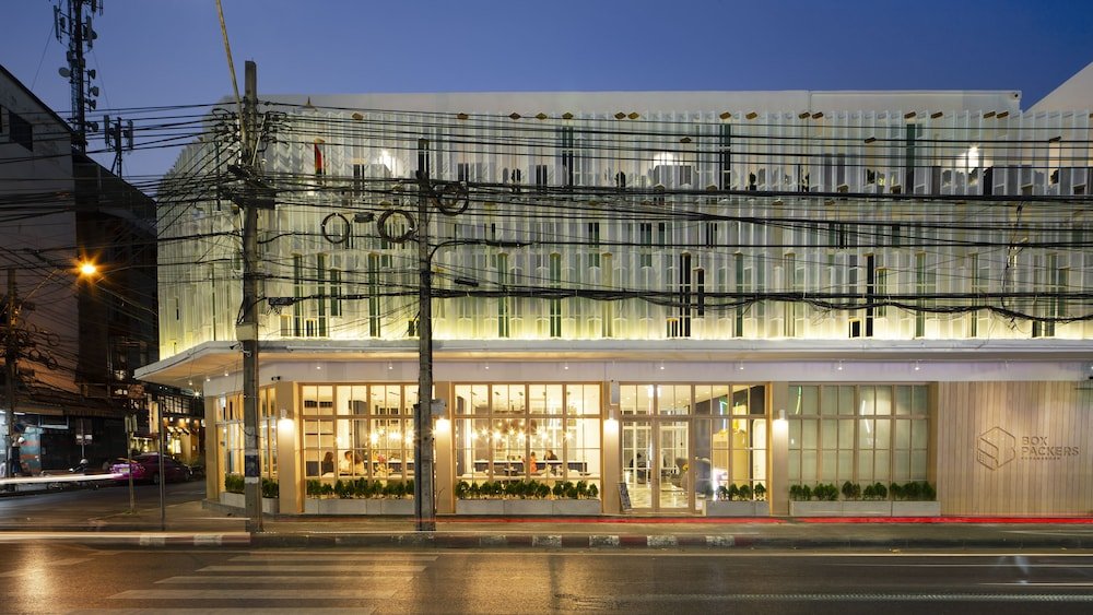 بوكس باكرز هوستل فاراناكورن