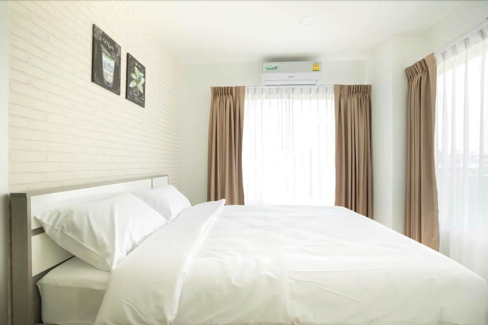 The Lux Ladprao 10 Room Type - Apartment with Double Bed