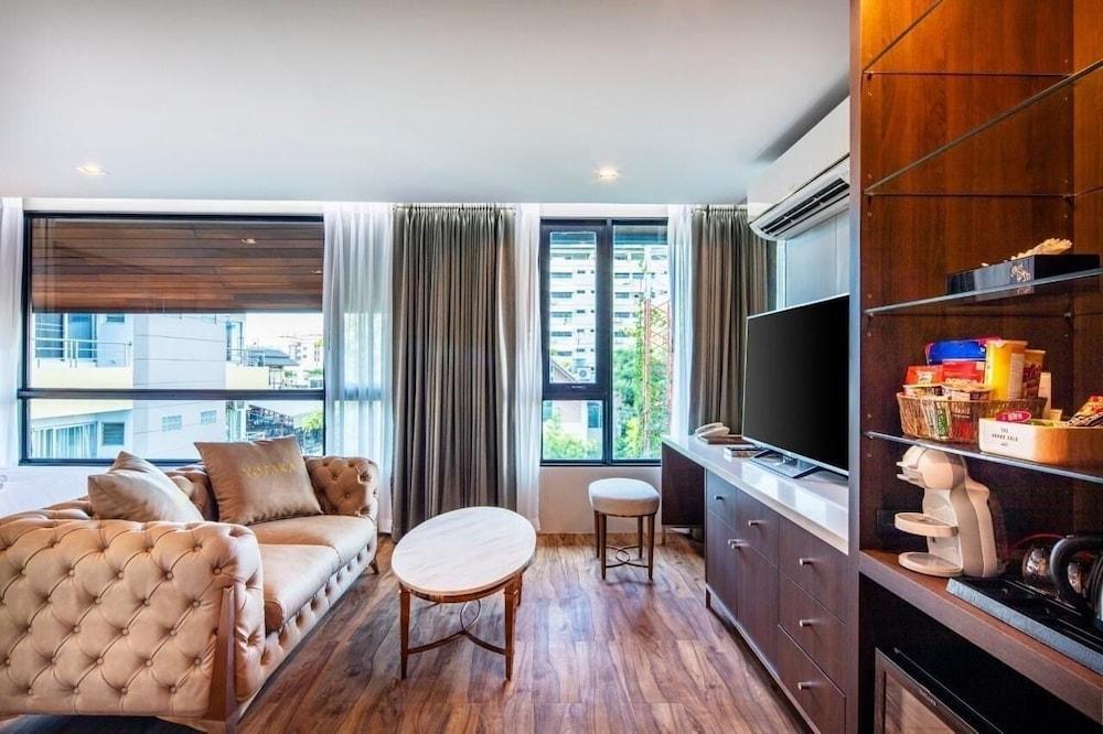 Grand Sala Thai Room Type - Standard Double Room