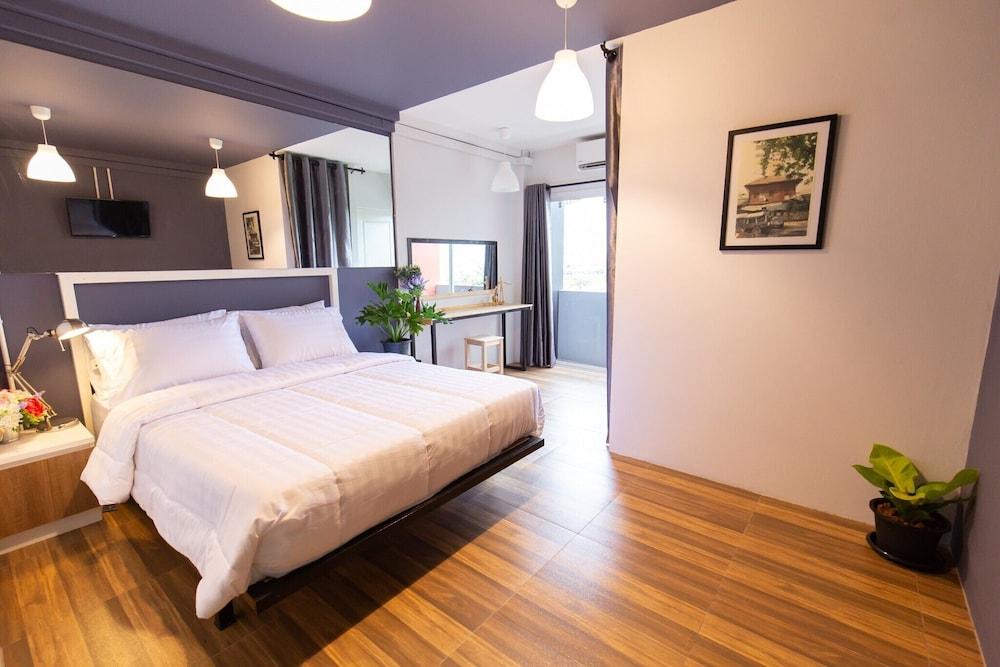Mango 10 House Room Type - Standard Double Room