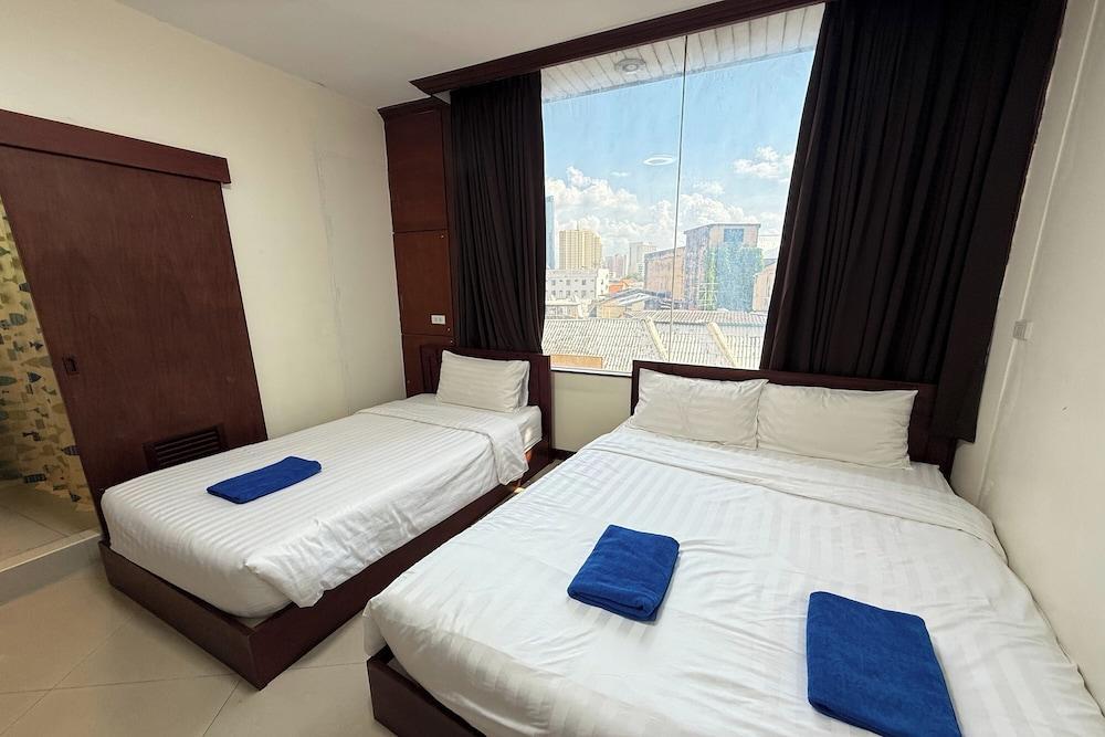 Scala Hostel Room Type - Family Room, City View