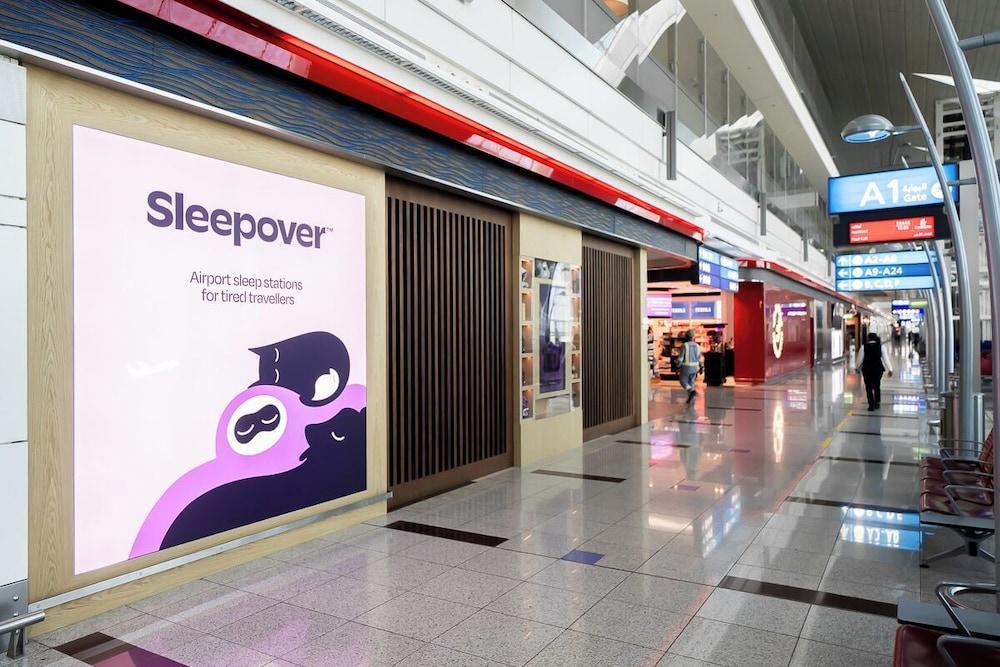 Sleepover Terminal 3, Concourse A – formerly sleep ‘n fly