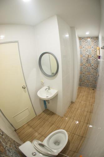 Baan1668 Room Type - Comfort Triple Room with Shower