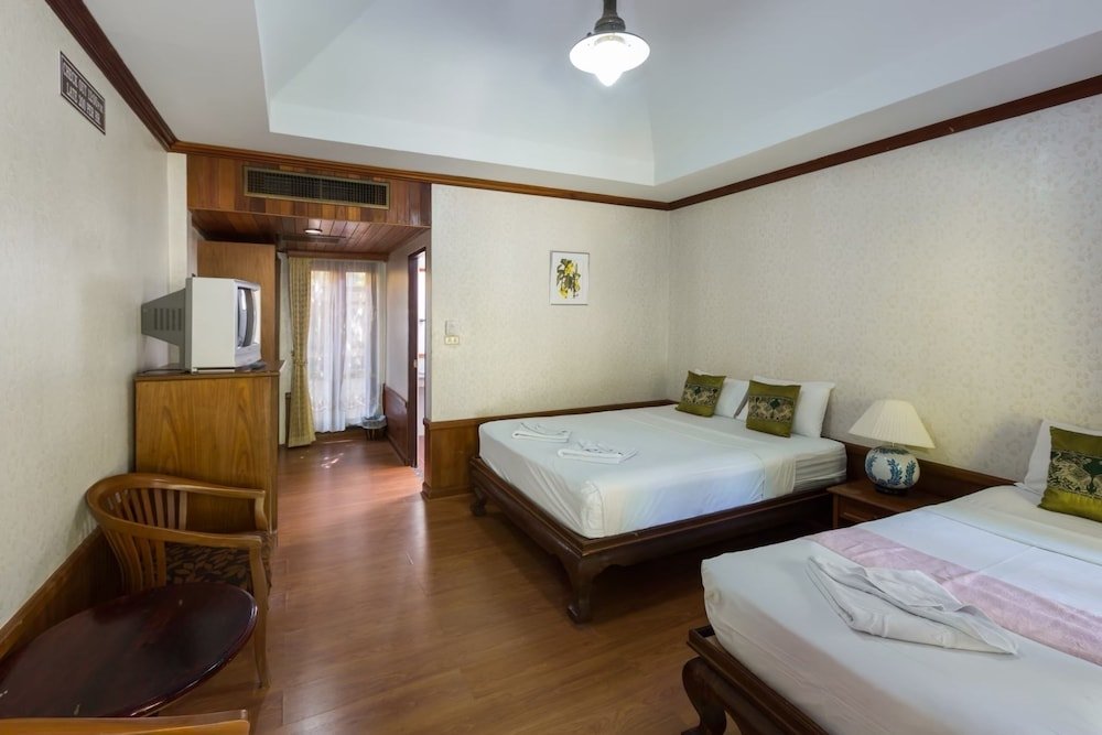 Long Beach Lodge Room Type - Family Bungalow