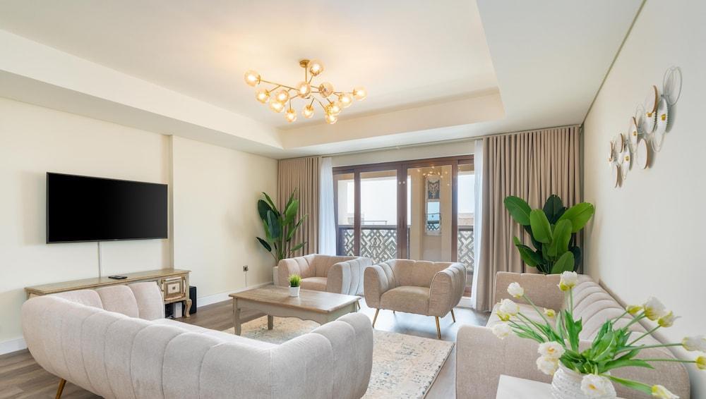 Bespoke Residences- Balqis Residences Room Type - Luxury Apartment, 2 Bedrooms, Sea View (Palm View) Bespoke Residences- Balqis Residences Room Type - Luxury Apartment, 2 Bedrooms, Sea View (Palm View)
