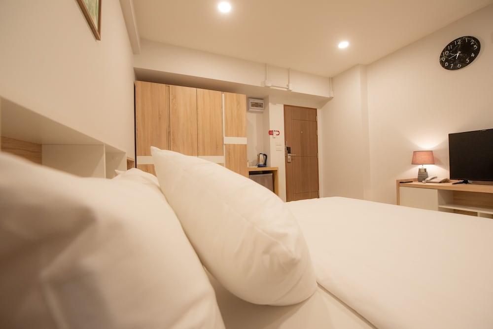 U Sabai Hotel Room Type - Superior Room, City View