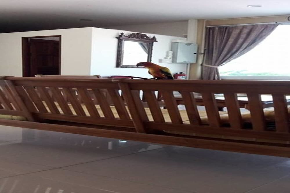 Samui Lakeside Hostel - Adults Only - Tap to explore photos