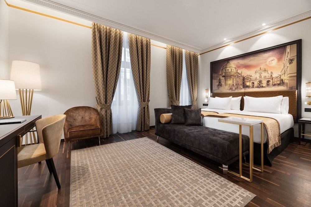 Aurea Legends by Eurostars Hotel Company Room Type - Superior Double Room