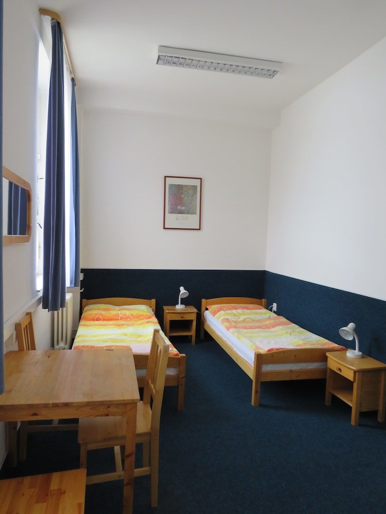 Hotel Hasa Room Type - Basic Triple Room