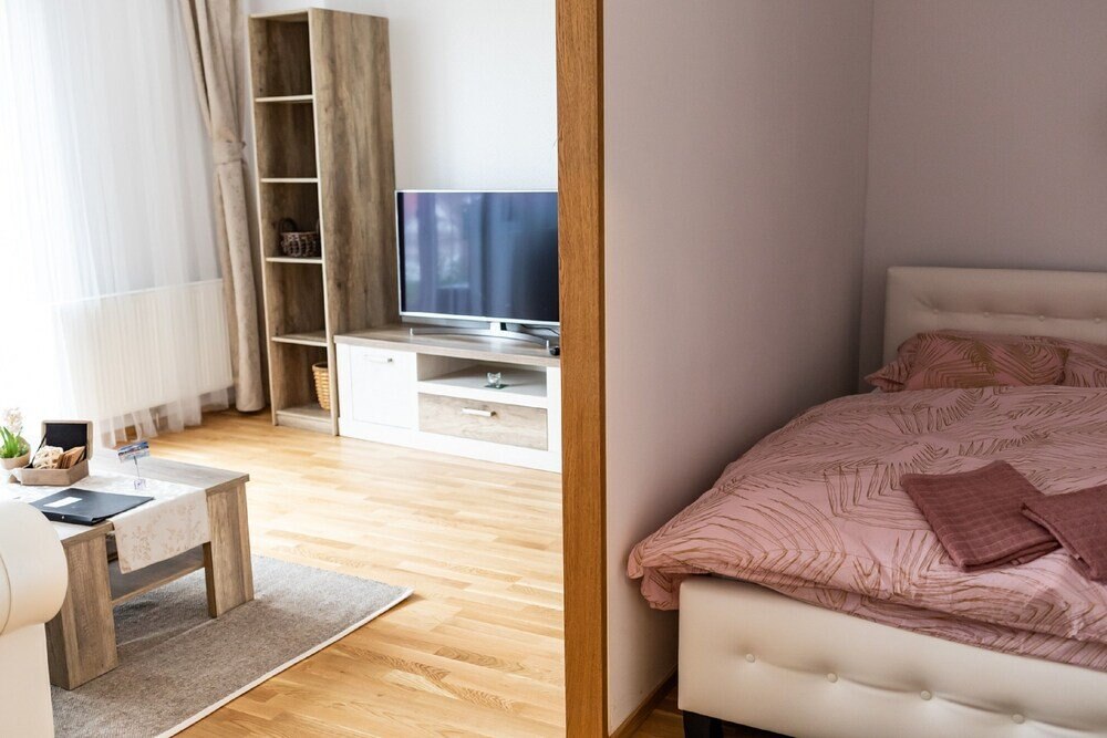 Residence Hadovitá Room Type - Design Studio Suite Residence Hadovitá Room Type - Design Studio Suite