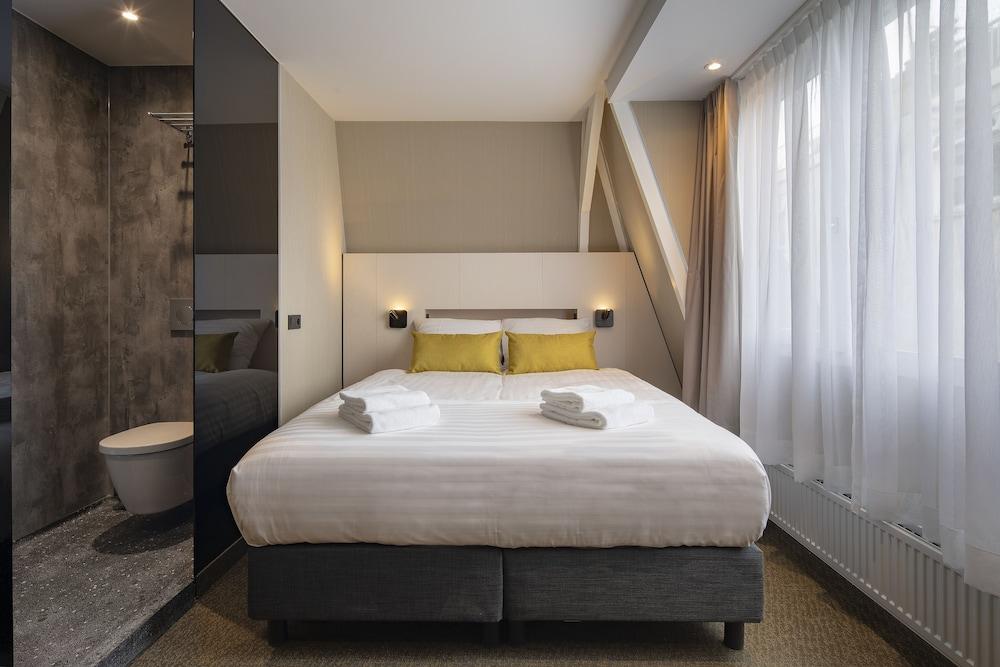 Cityview Hotel Room Type - Basic Double Room