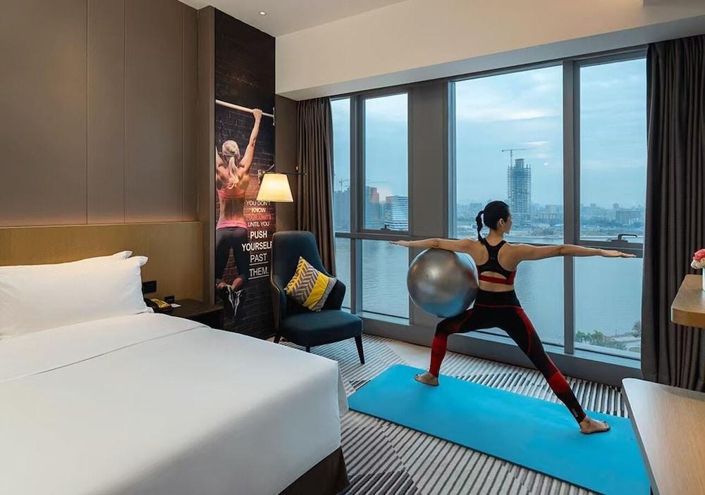 La Yarda Hotel Guangzhou - Free Shuttle Bus Available during Canton Fair Period Room Type - La Yarda Deluxe King Bed Room