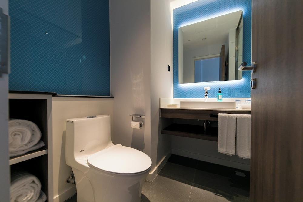 Holiday Inn Express Shanghai Tangzhen Room Type - 2 Twin Standard