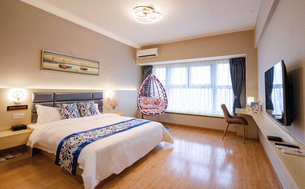 Yue Tu Apartment Hotel Room Type - Deluxe Double Room