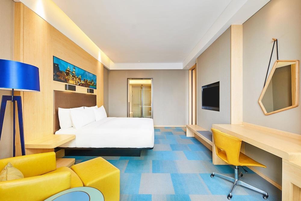 Aloft Shanghai Zhangjiang Haike by Marriott Room Type - Suite, 1 Bedroom