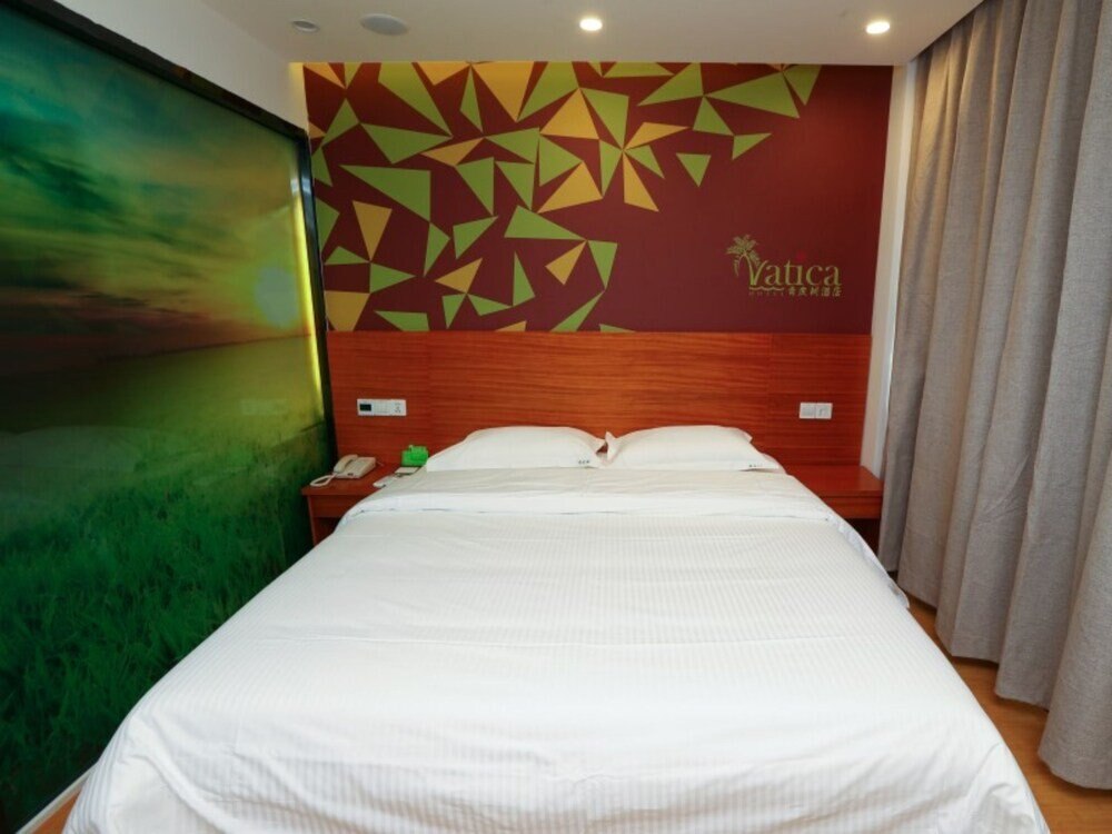 Vatica Shanghai Jinshan District Jinshan Guojishangmaocheng Weihong Road Hotel - Tap to explore photos