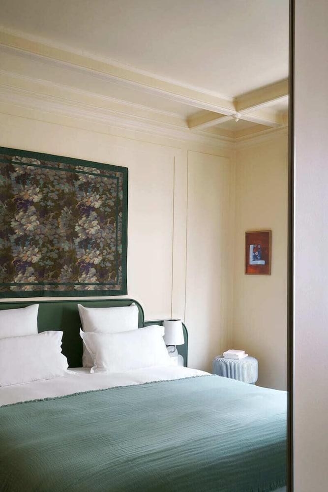 Hôtel Beauregard Room Type - Superior Double or Twin Hôtel Beauregard Room Type - Superior Double or Twin