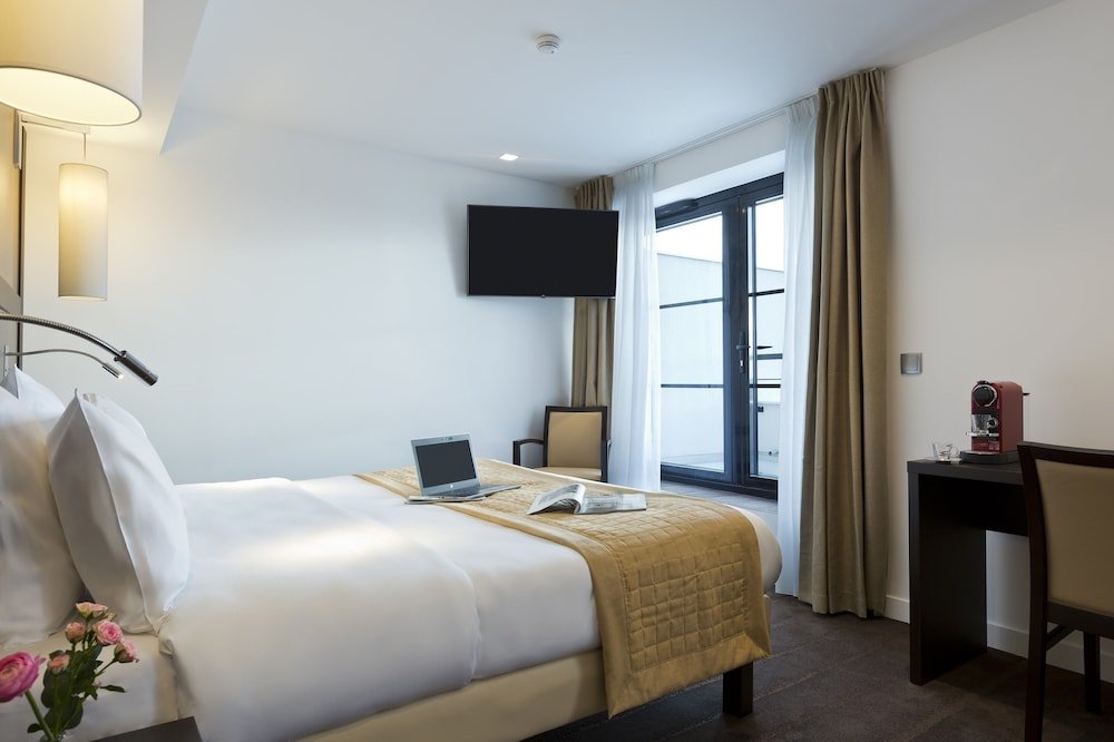 Simon's Boutique Hotel Room Type - Executive Double Room, Terrace
