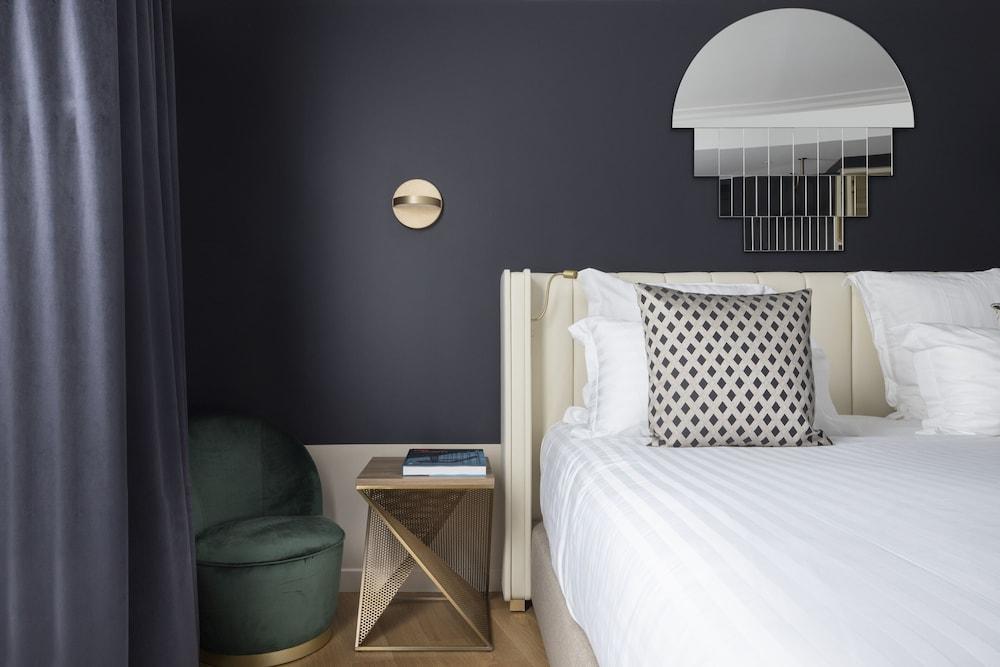 Hotel Parisianer Room Type - Classic Twin Room