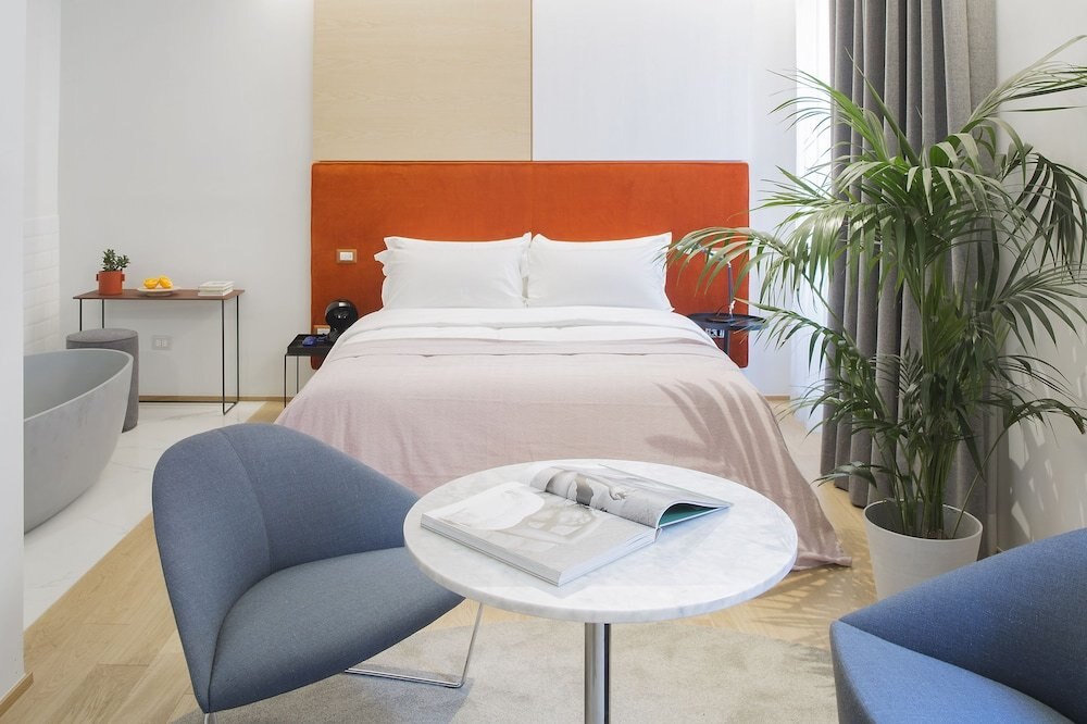 The Radical Hotel Room Type - Luxury Double Room, 1 Queen Bed, City View