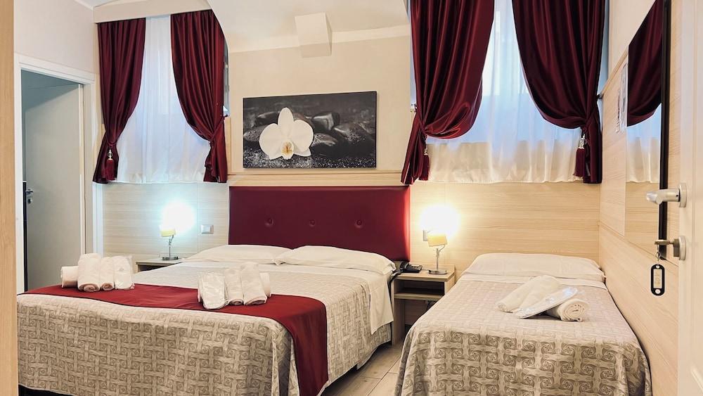 Hotel Balilla Room Type - Classic Triple Room