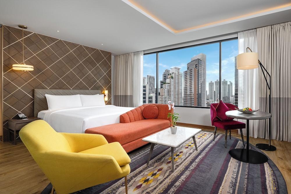 Mercure Bangkok Sukhumvit 24 Room Type - Deluxe Suite, 1 King Bed, City View