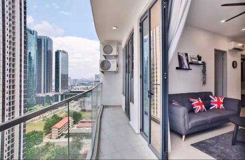 KL Gateway Residence - Tap to explore photos