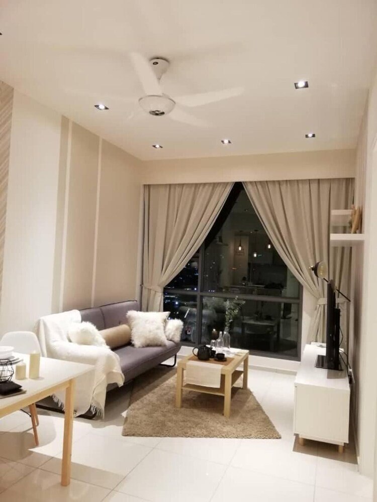 The Robertson 1 Bedroom Bukit Bintang KL - Tap to explore photos