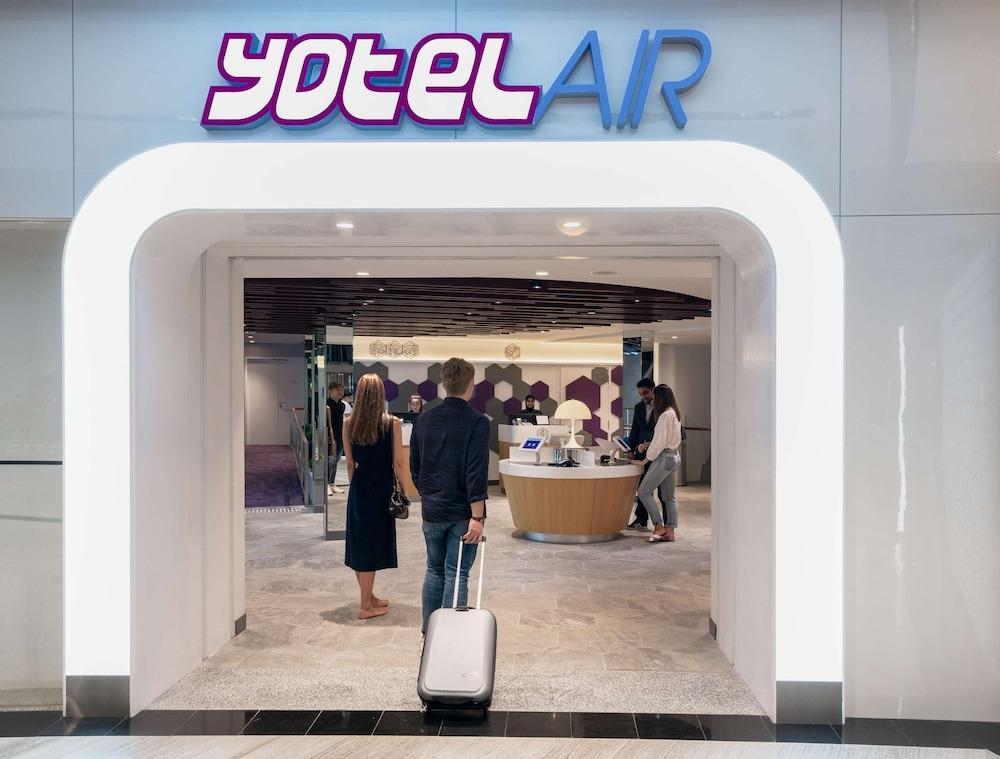 YOTELAIR Singapore Changi Airport - Tap to explore photos