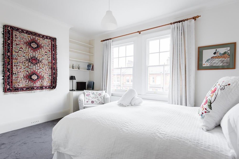 The Battersea Apartments - Tap to explore photos