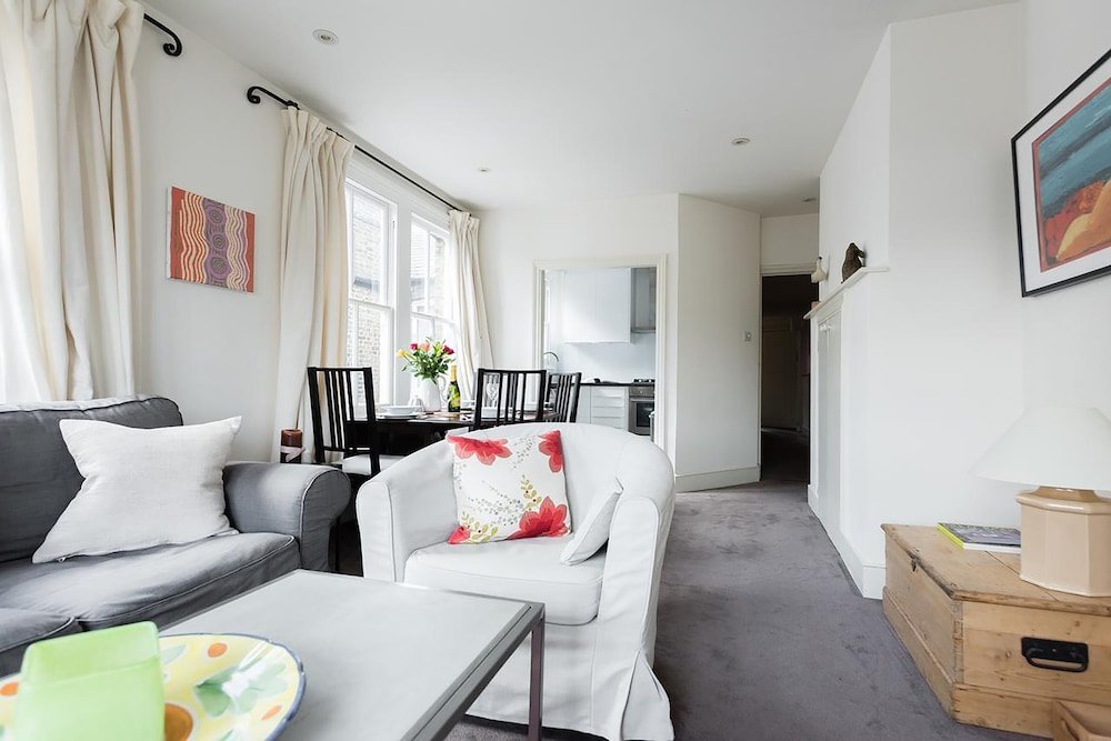 The Battersea Apartments - Tap to explore photos