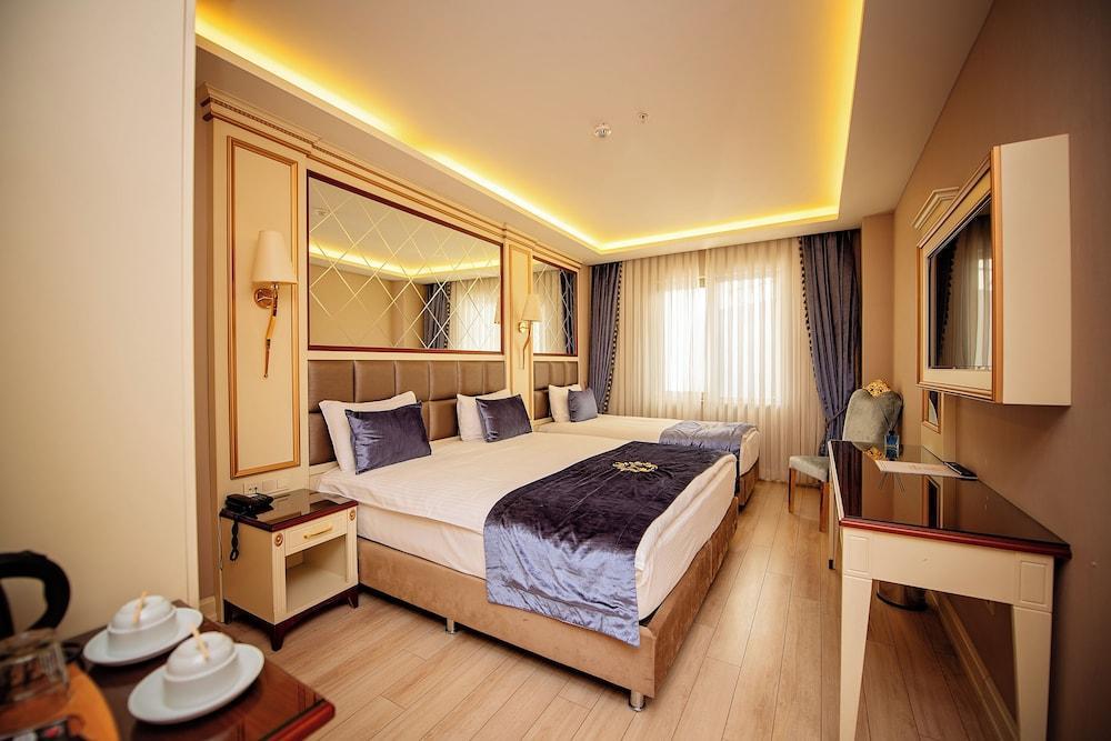 Grand Marcello Hotel & Spa Room Type - Deluxe Double or Twin Room, Multiple Beds, Non Smoking