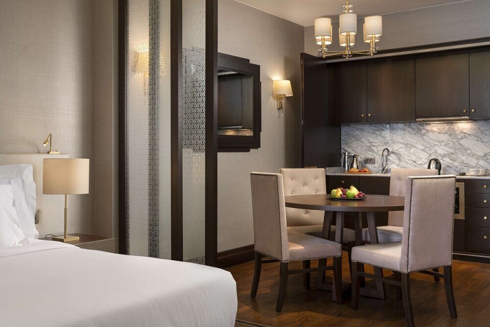 Barcelo Istanbul Room Type - Suite with 2 Bedroom and Kitchenette