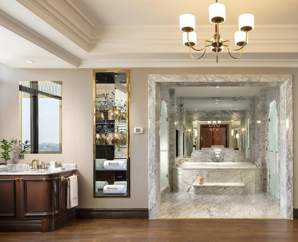 Barcelo Istanbul Room Type - Sultan Penthouse Suite and Adjoining Deluxe Rooms