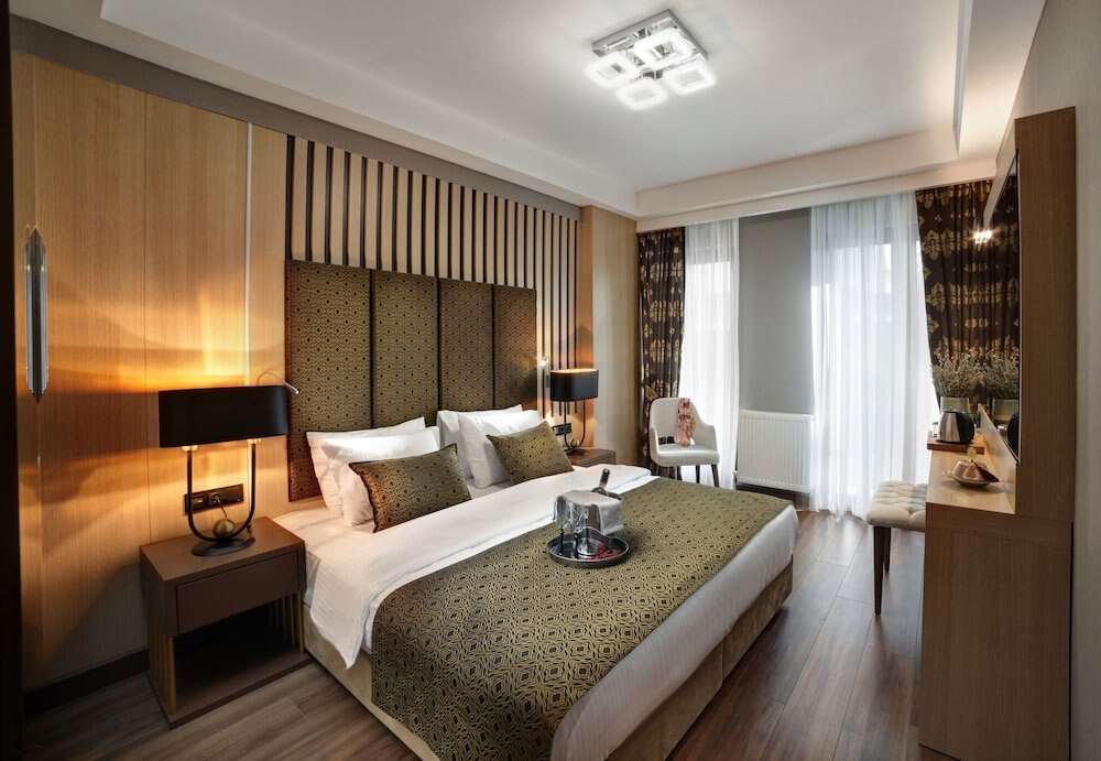 Pell Palace Hotel & Spa Room Type - Superior Double Room