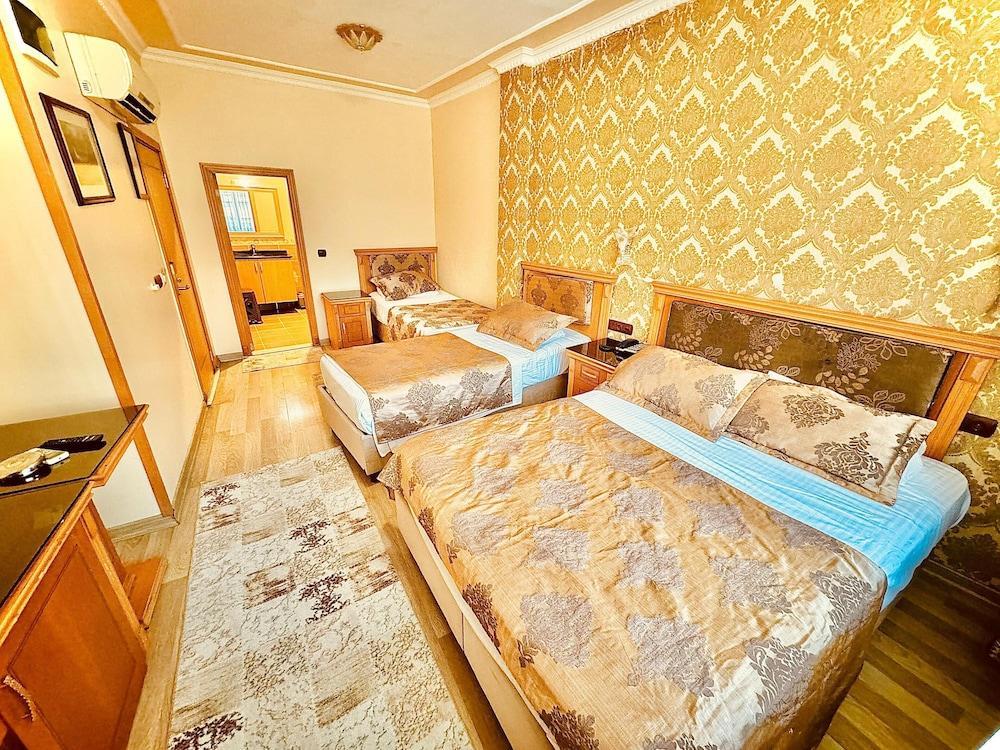 Grand Papirus Hotel Room Type - Triple Room