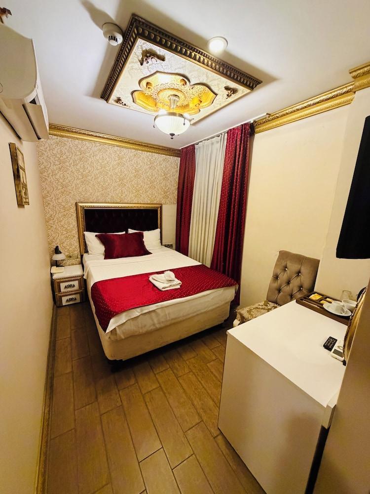Marmara Deluxe Hotel Room Type - Economy Double or Twin Room