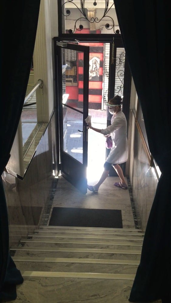 Pablo Di Pera Istanbul Price Address Reviews