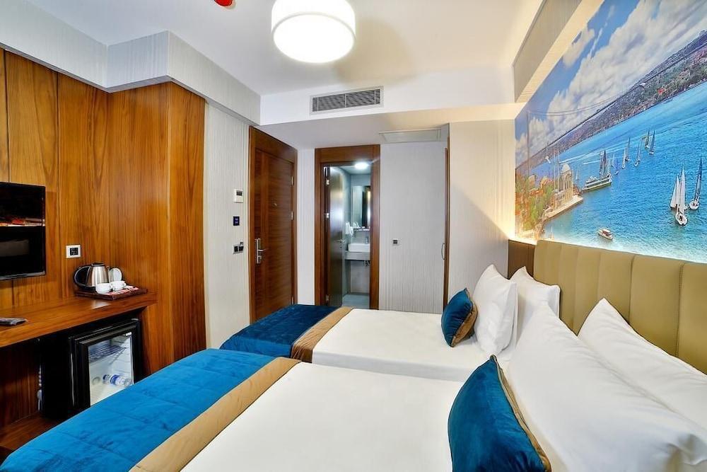 The Tango Hotel Taksim - Tap to explore photos