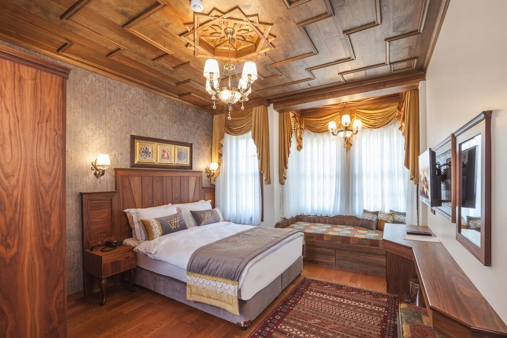 Ferman Konak Hotel - Special Class Room Type - Deluxe Quadruple Room, City View