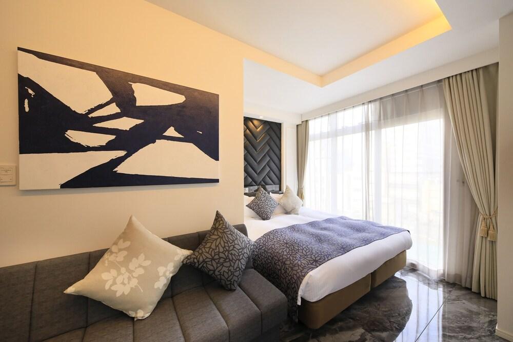 Centurion Hotel Residential Akasaka Room Type - Superior King Room - Non-Smoking - Annex, extra bed from 3rd adult Centurion Hotel Residential Akasaka Room Type - Superior King Room - Non-Smoking - Annex, extra bed from 3rd adult