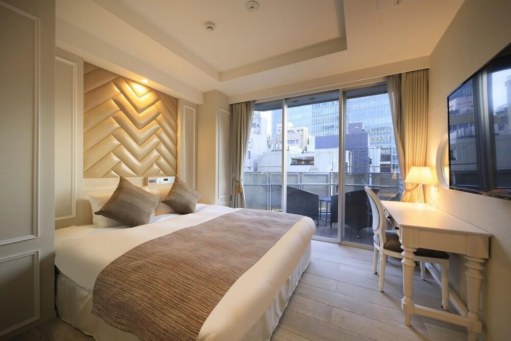 Centurion Hotel Residential Akasaka Room Type - Standard King Room with Balcony - Non-Smoking - Annex