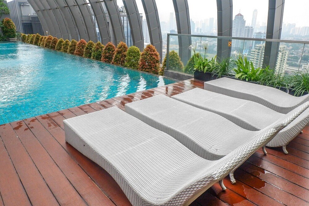 Best Price 2BR L'Avenue Apartment