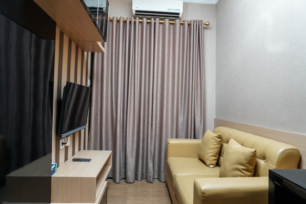 Tranquil 1BR GP Plaza Apartment - Tap to explore photos