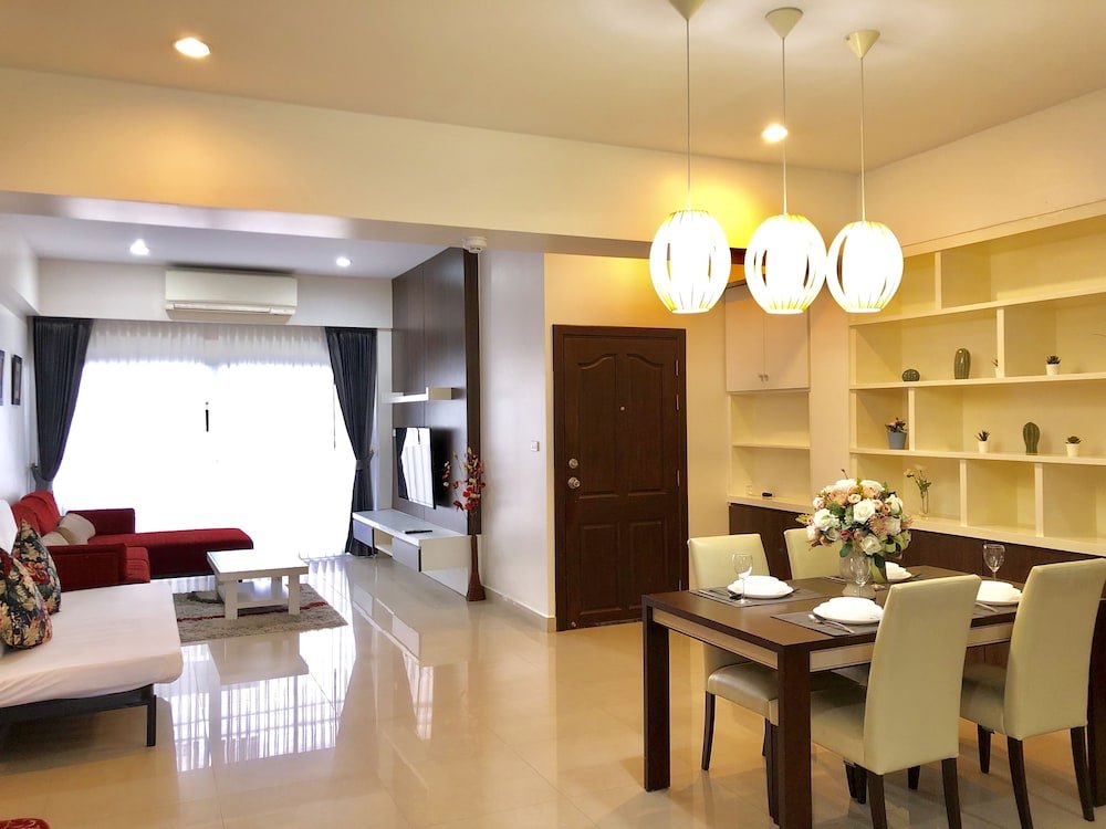 14 Place Sukhumvit Suites - SHA Plus - Tap to explore photos