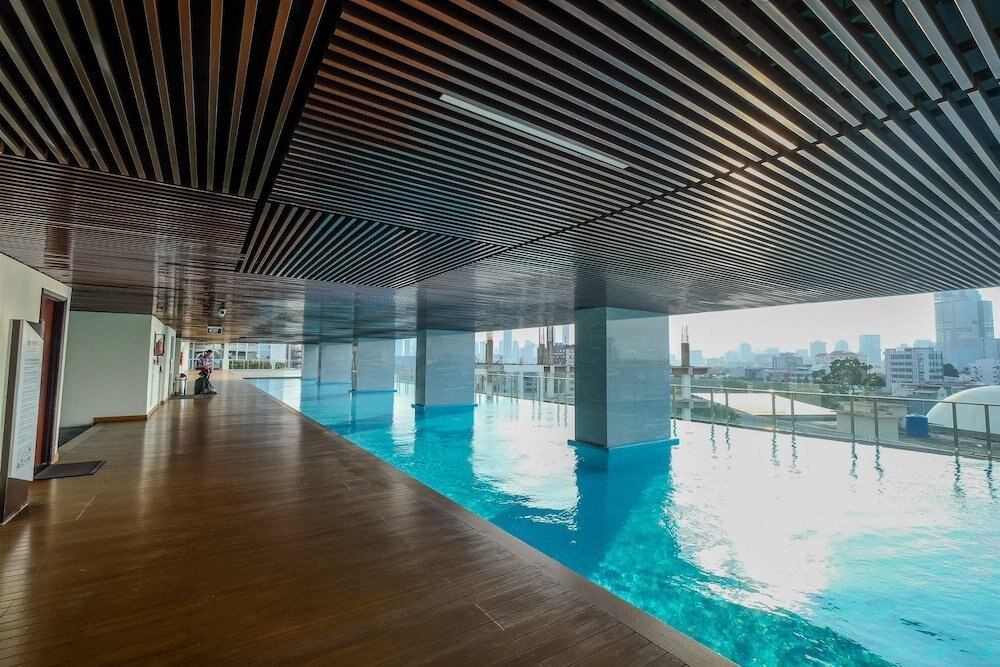 Simply Modern Studio Menteng Park Apartment - Tap to explore photos