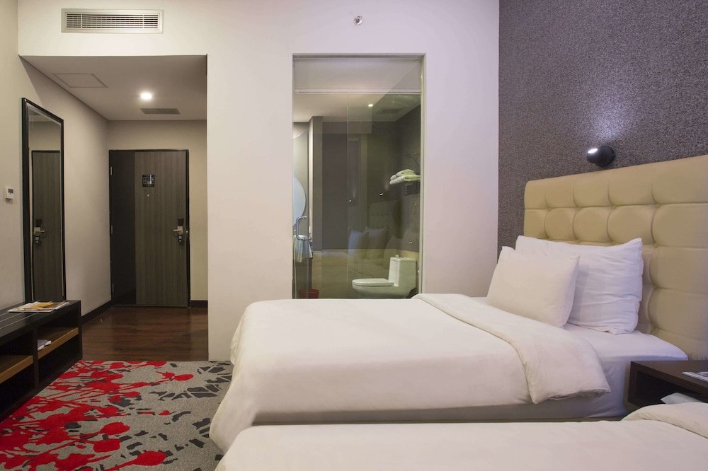 Liberty Hotel Thamrin Jakarta Room Type - Standard Twin Room
